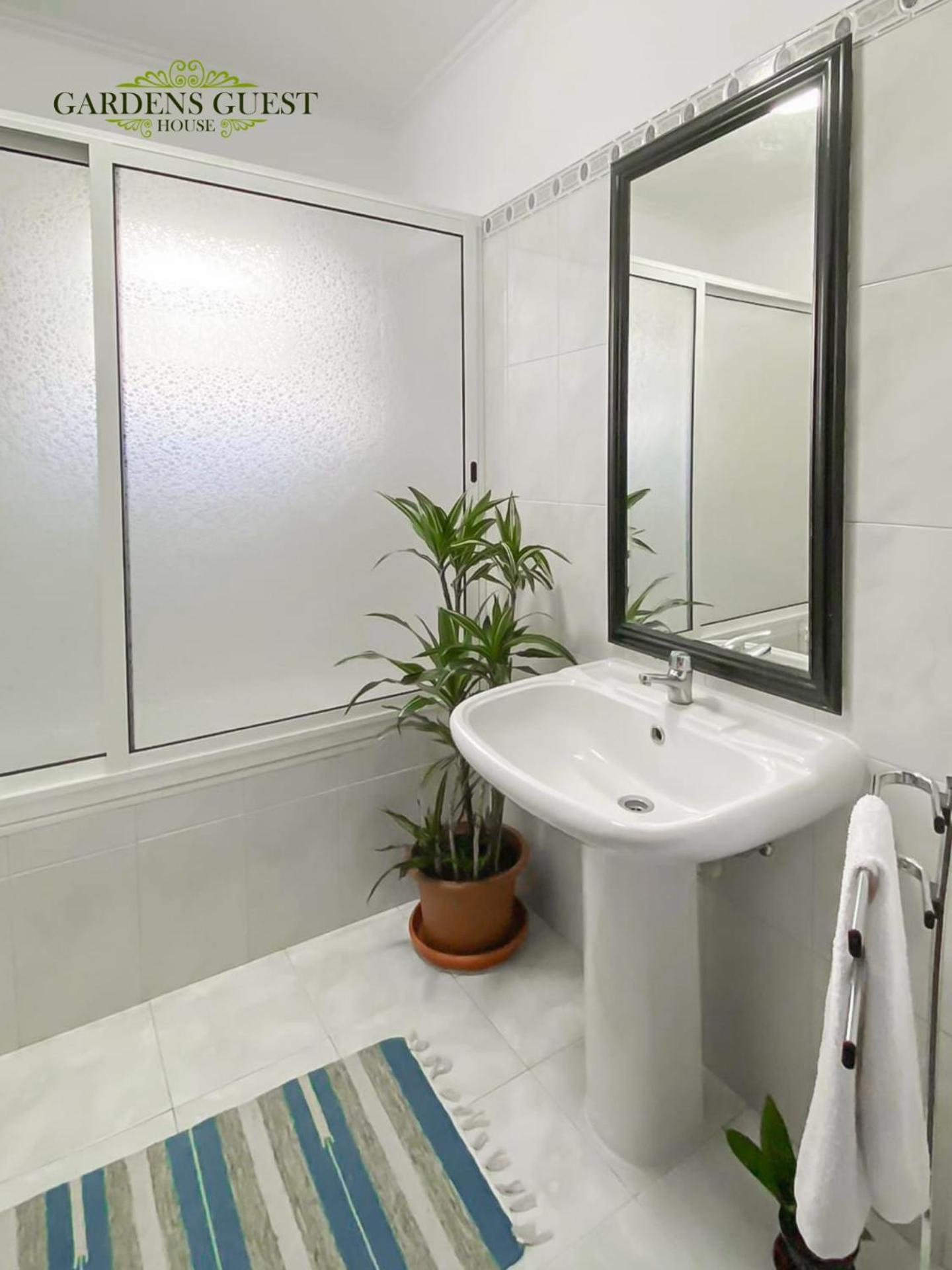 Gardens Guest House Sao Vicente  Ruang foto
