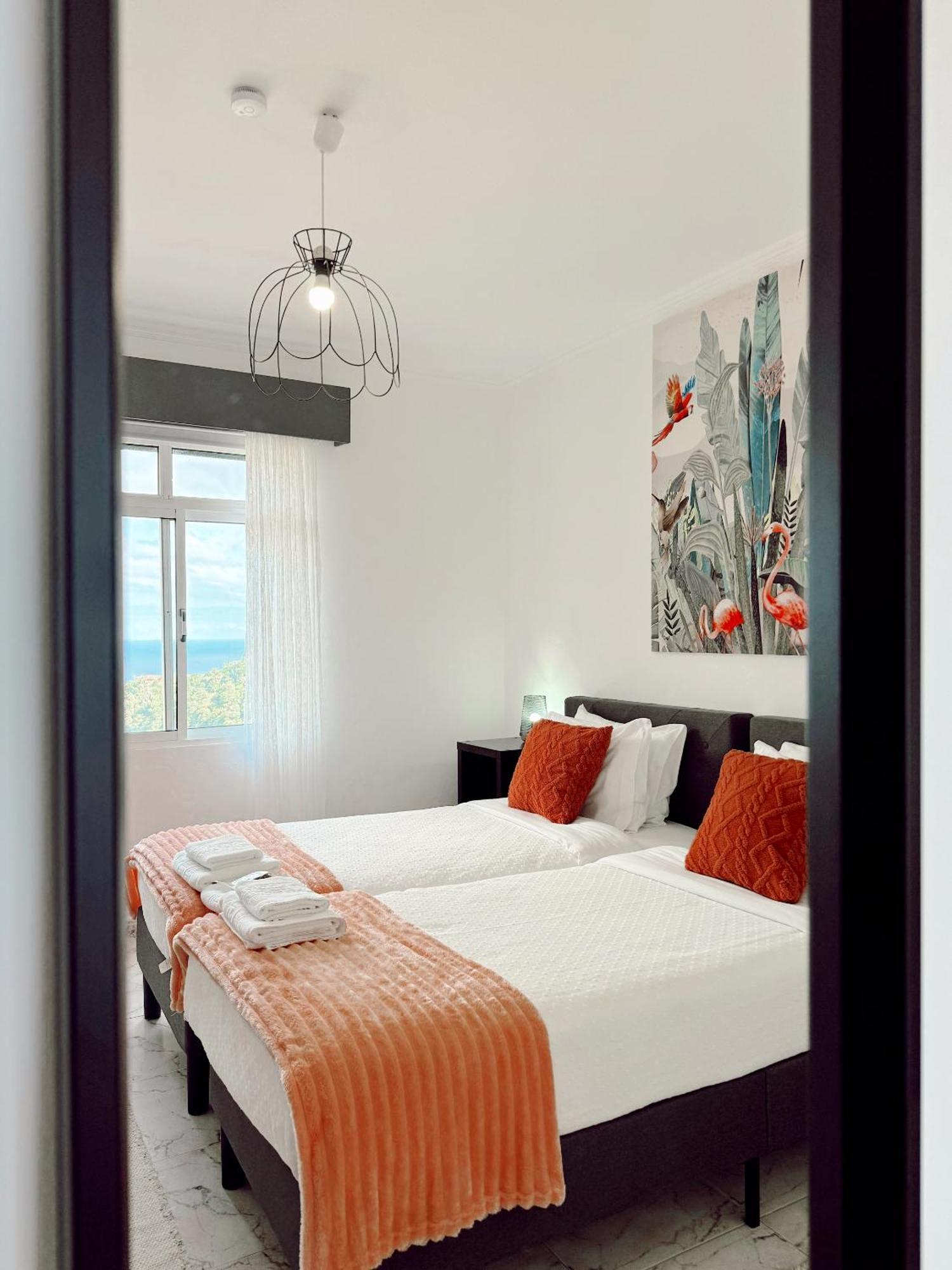 Gardens Guest House Sao Vicente  Bagian luar foto